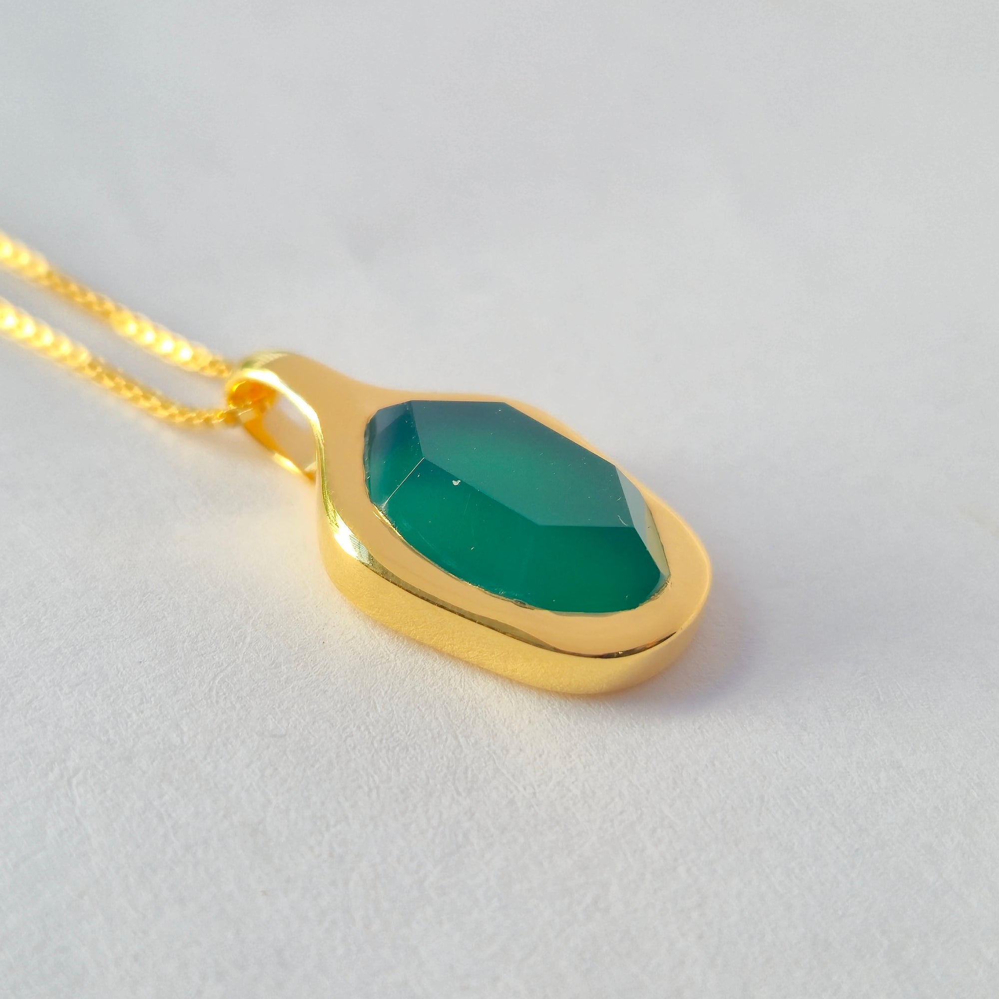 The Glow And The Green Detachable Pendant