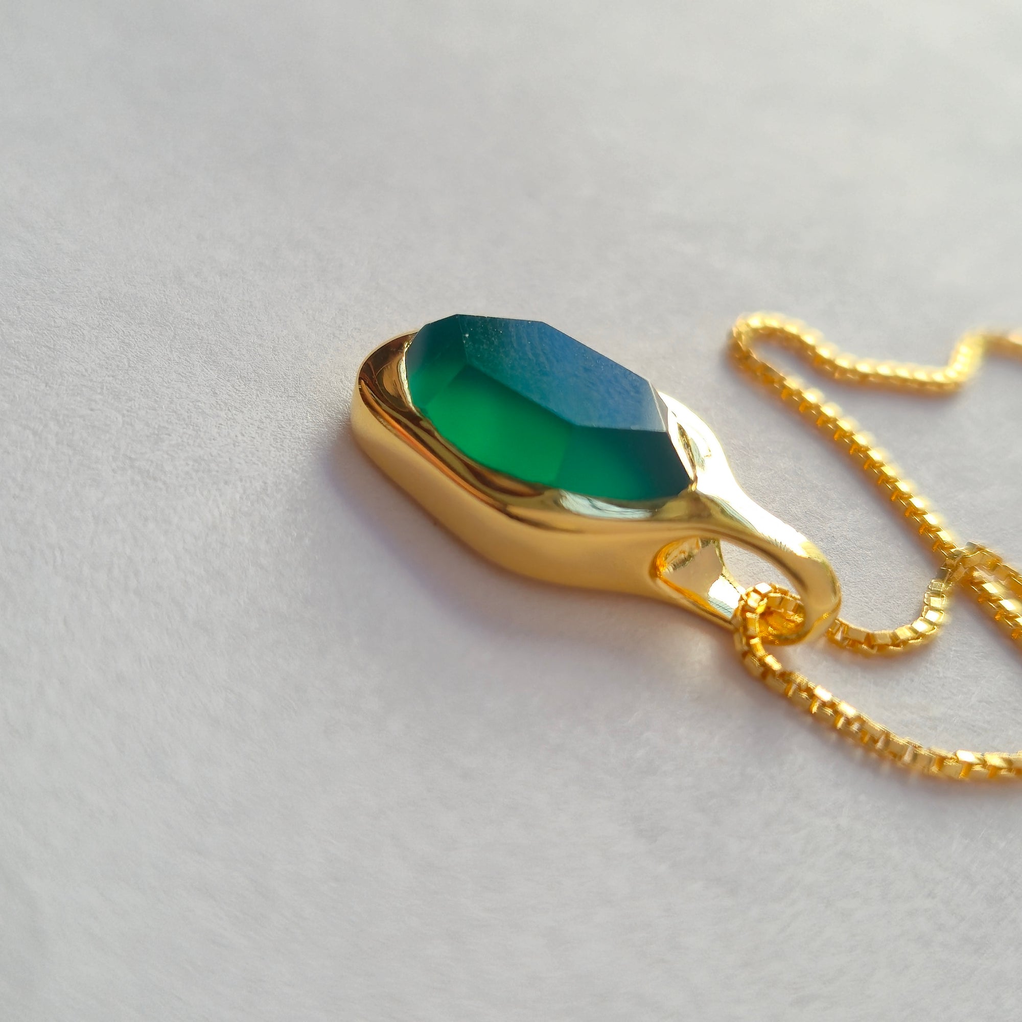 The Glow And The Green Detachable Pendant