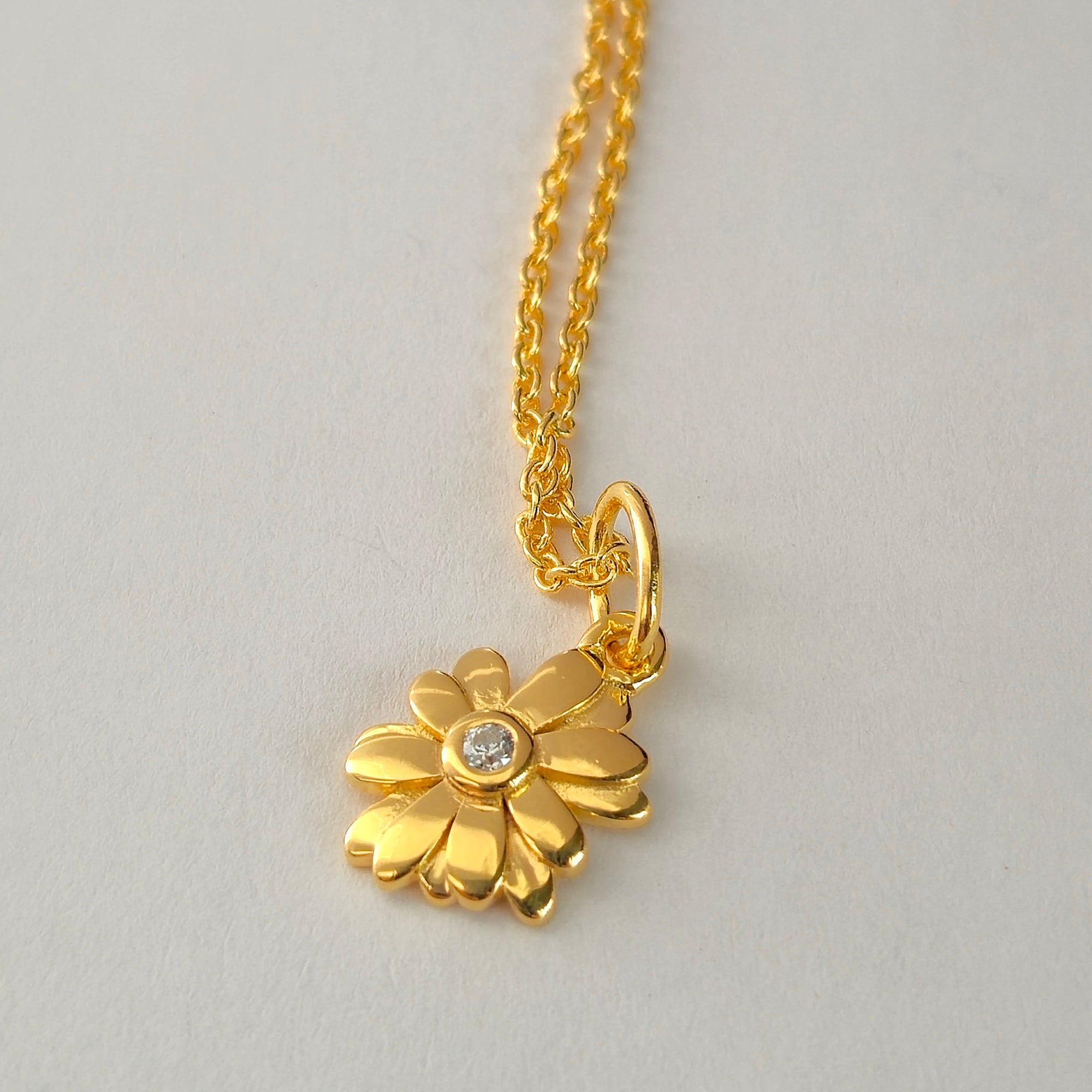 Daisy Detachable Pendant