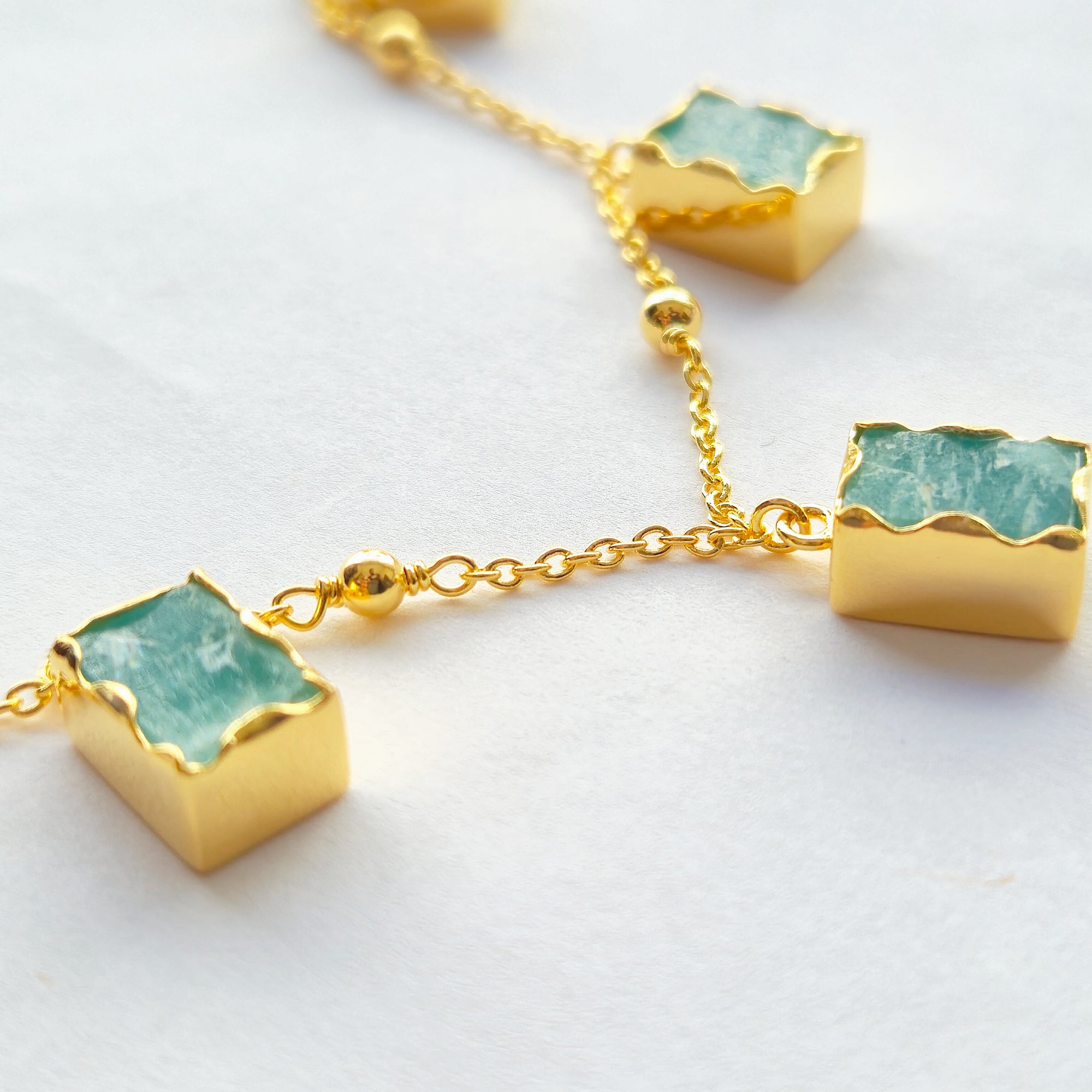 Seafoam Light Choker Necklace