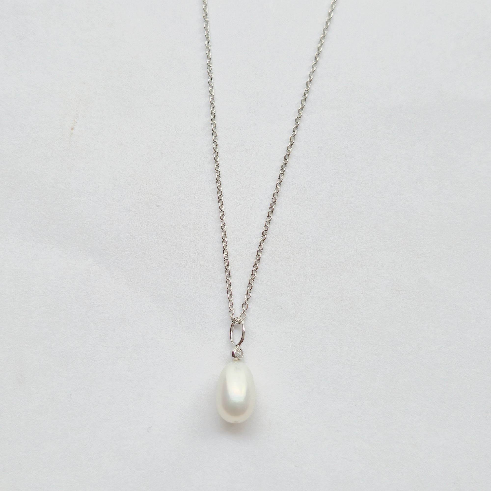 Pearl Drop Detachable Pendant