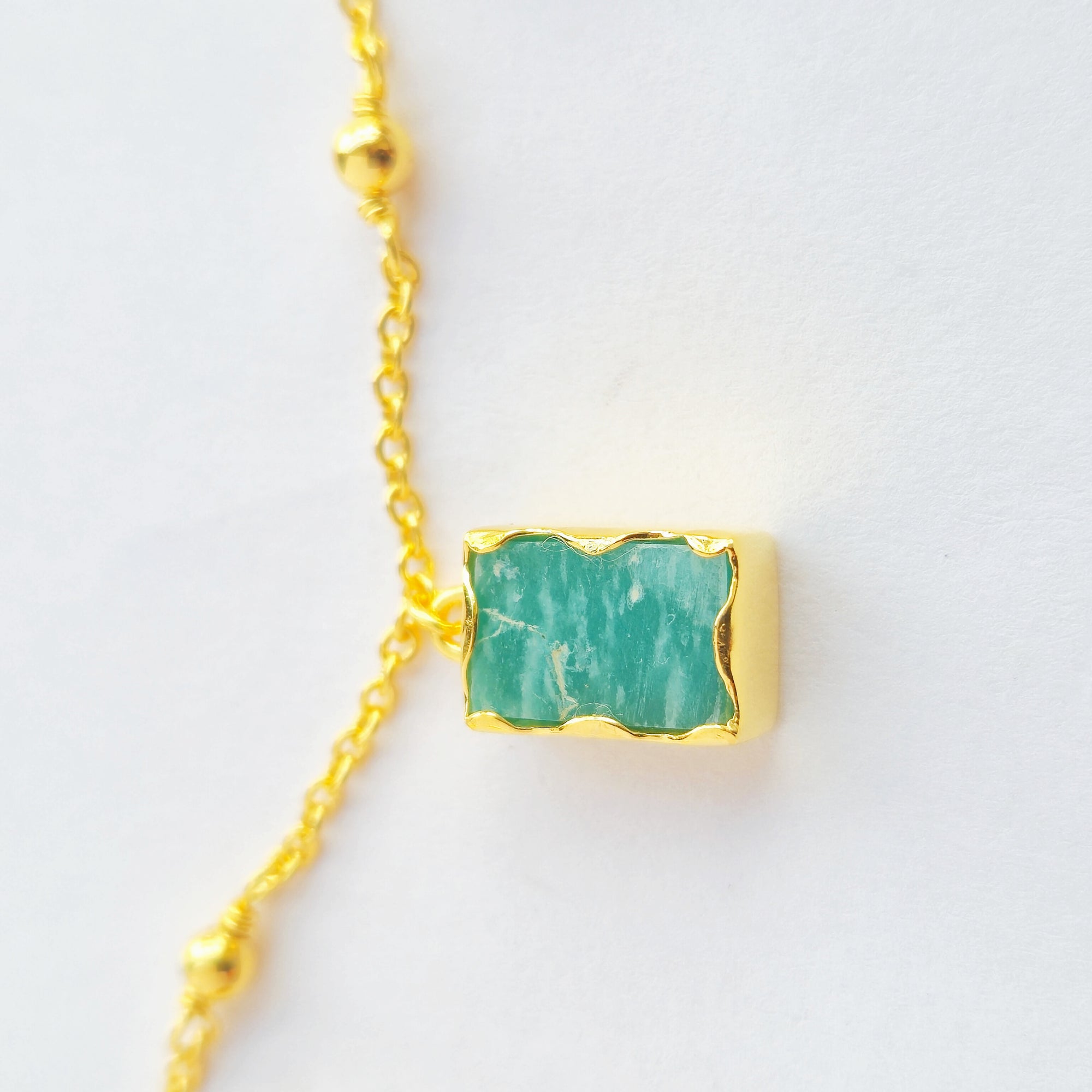 Seafoam Light Choker Necklace