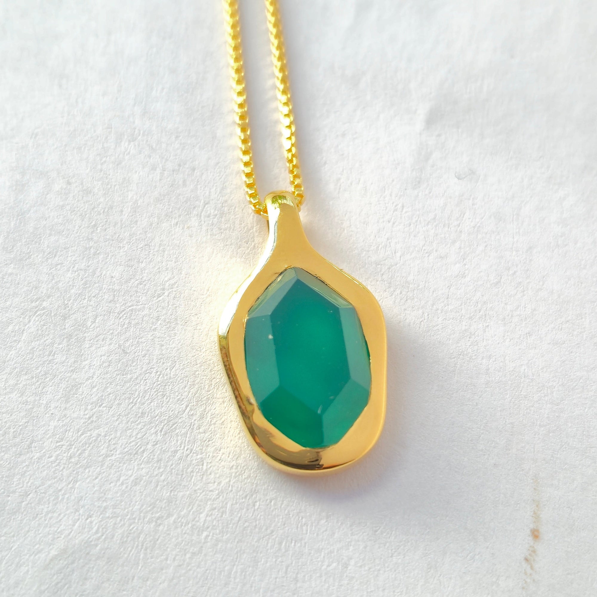 The Glow And The Green Detachable Pendant