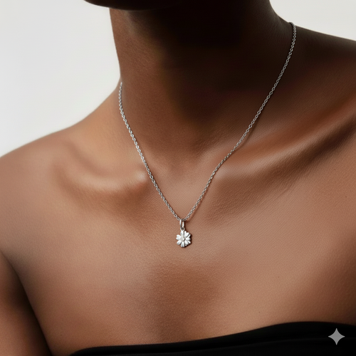 Daisy Cult Pendant