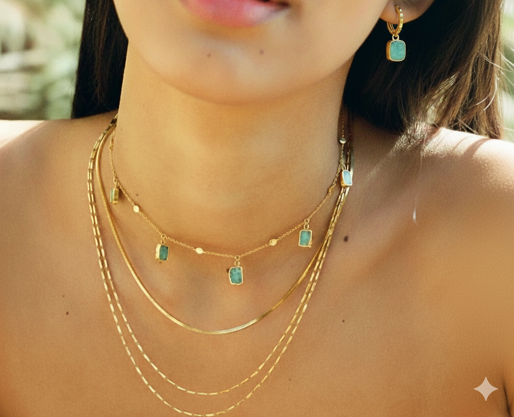 Seafoam Light Choker Necklace