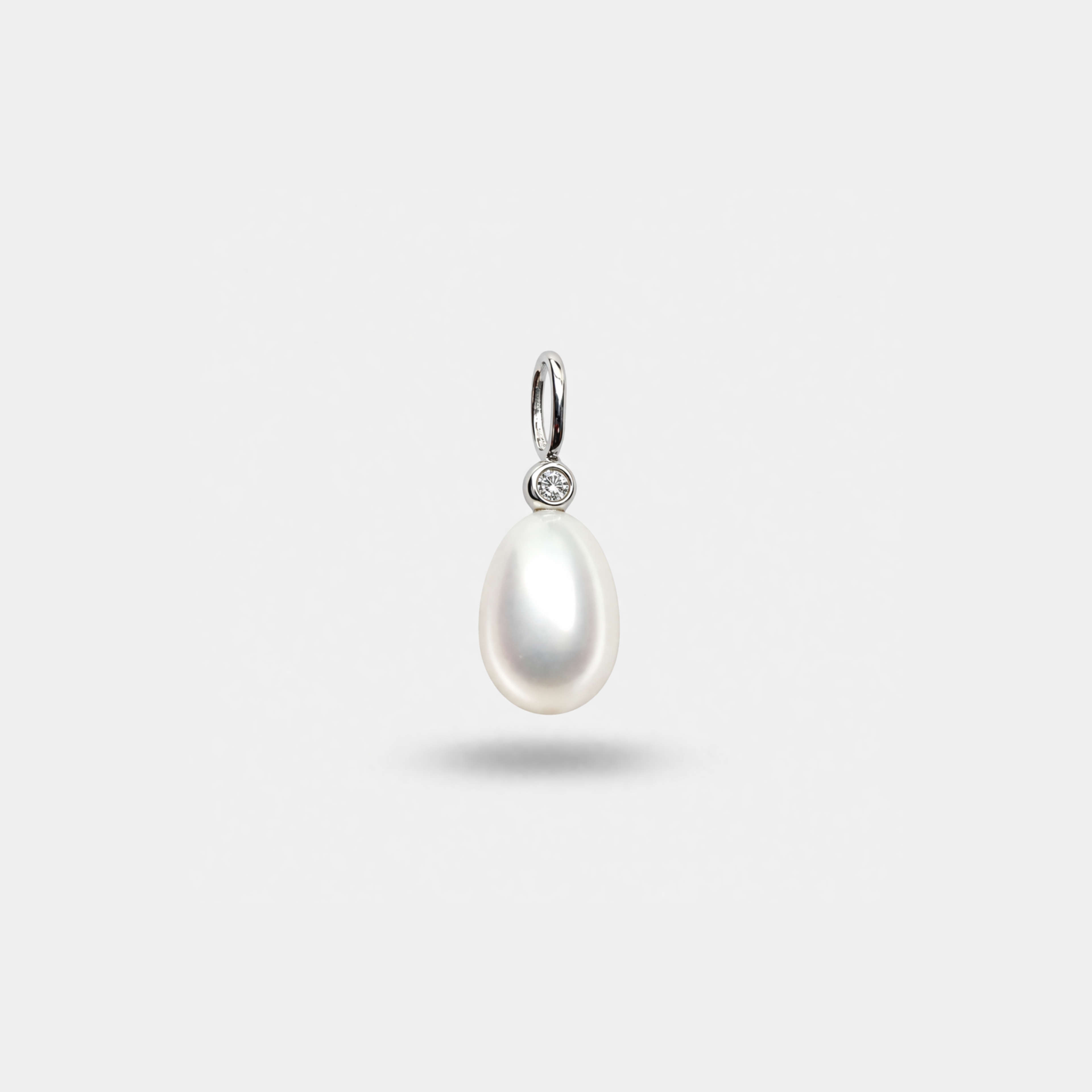 Pearl Drop Detachable Pendant