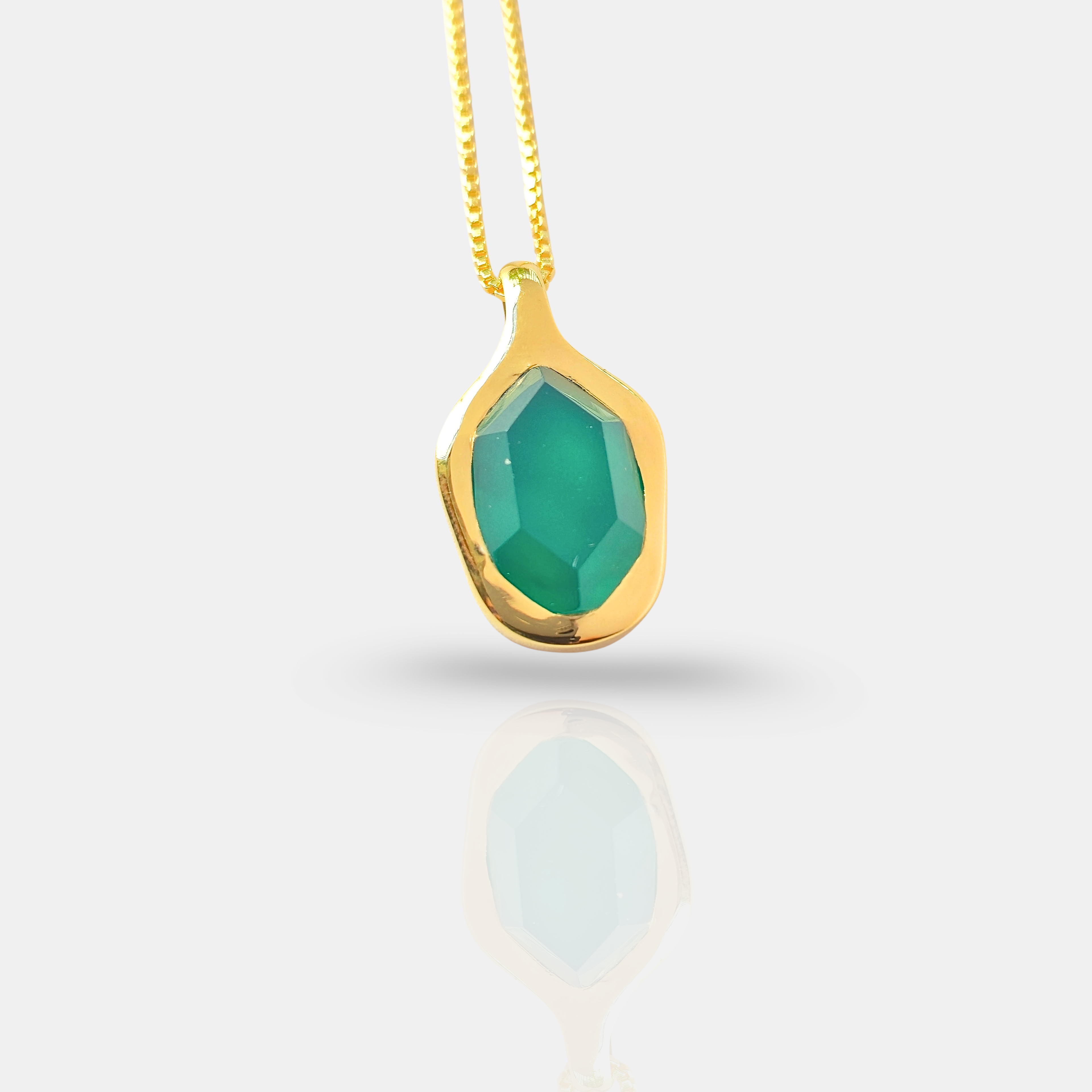 The Glow And The Green Detachable Pendant