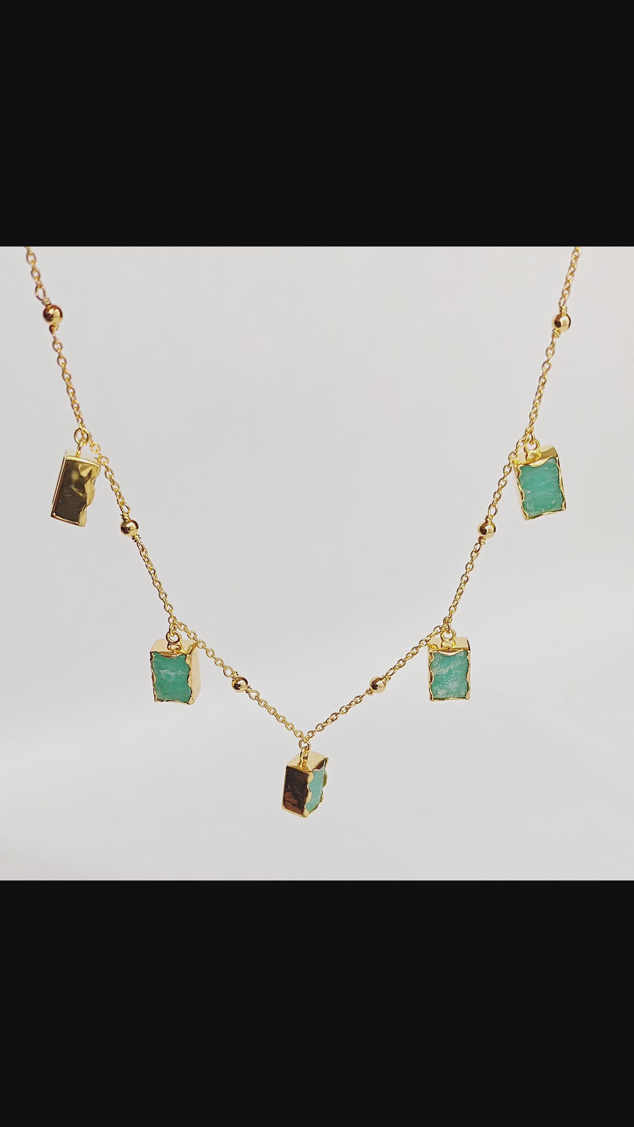 Seafoam Light Choker Necklace