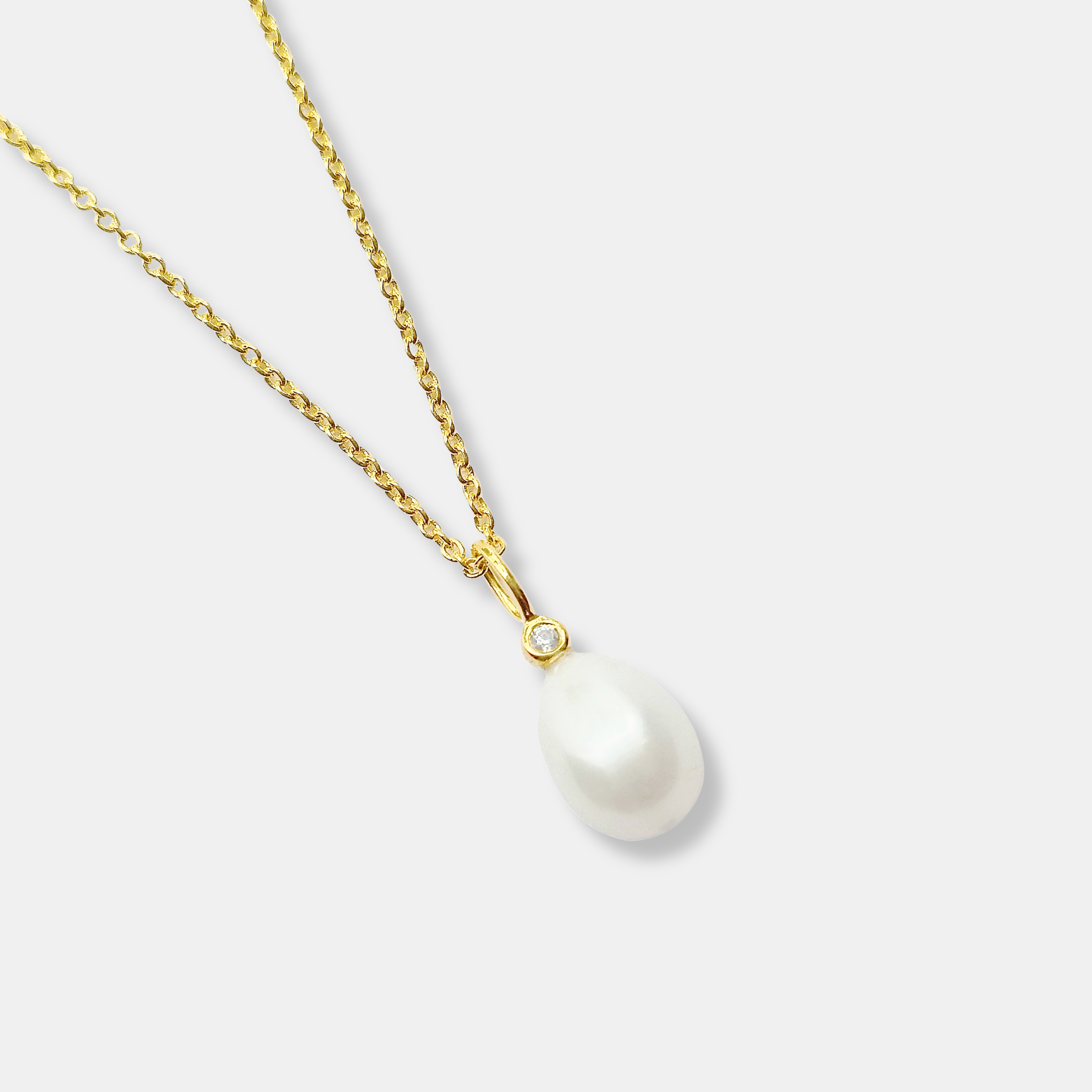 Pearl Drop Detachable Pendant